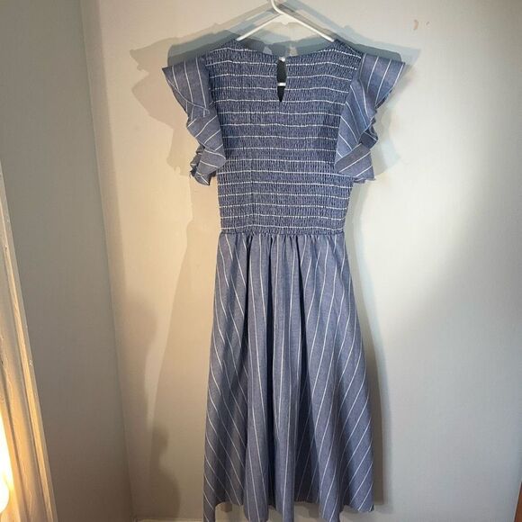 Simplee Chambray Ruffle Midi Dress, Small
#boho #jamgirl #country sweet modest - Picture 8 of 12